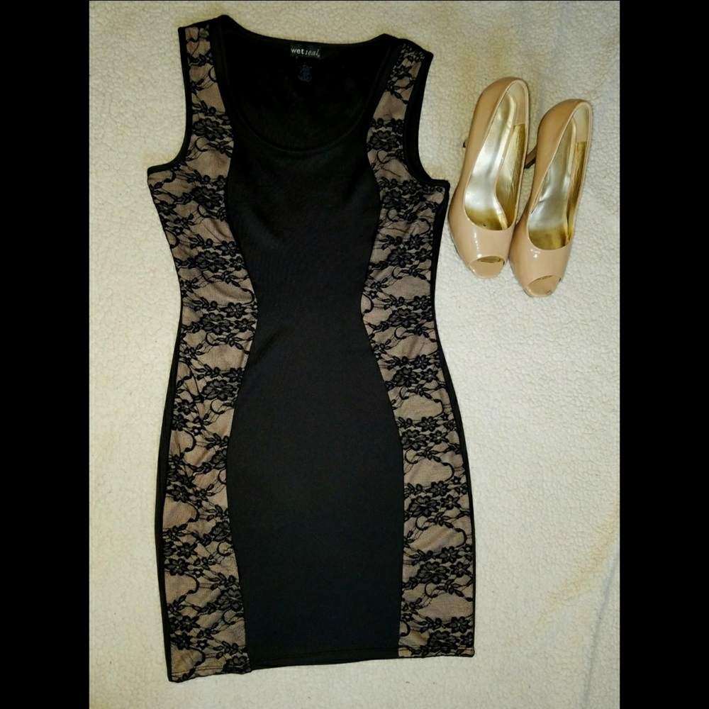 Classy lacy black dress